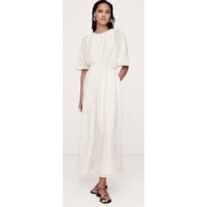 Banana Republic Eliana bohemian Cotton-Silk Dress in a cream ivory color M